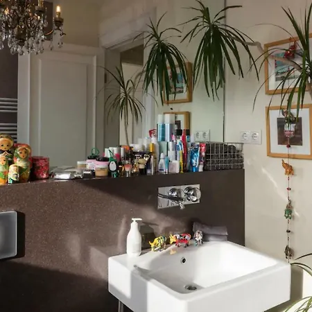 Designer Flat With Gorgeous Sea View In Central Apartment *
